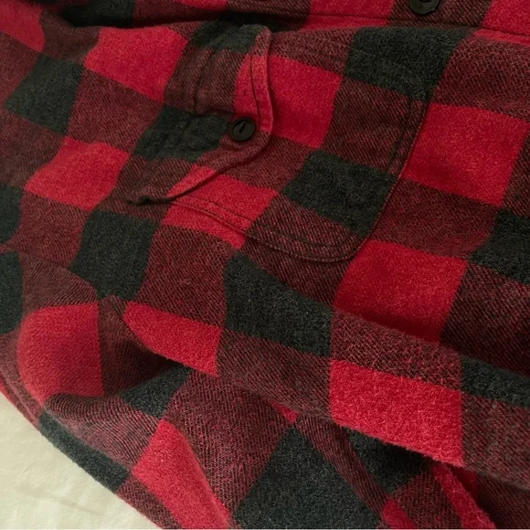 Madewell Red and Black Plaid Flannel Shirt - Picture 2 of 3